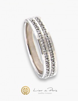 18K White Gold Wedding Band, Diamonds