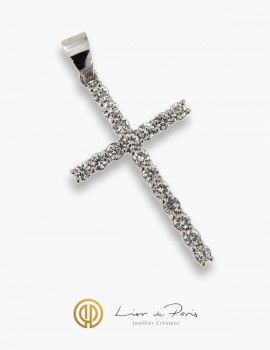 18K White Gold Cross, Diamonds